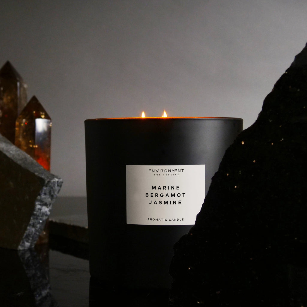 55oz Natural Wax Candle — Fresh Florals & Warm Woods