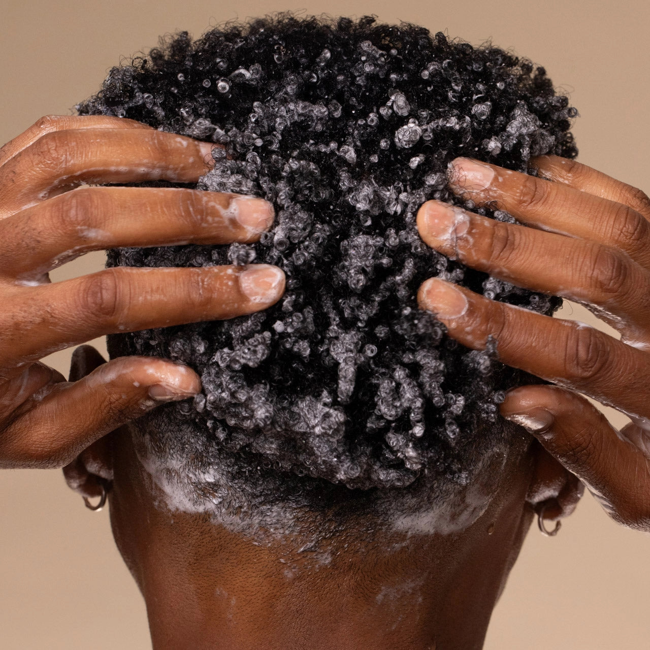 KITSCH Moisturizing Coconut Oil Shampoo