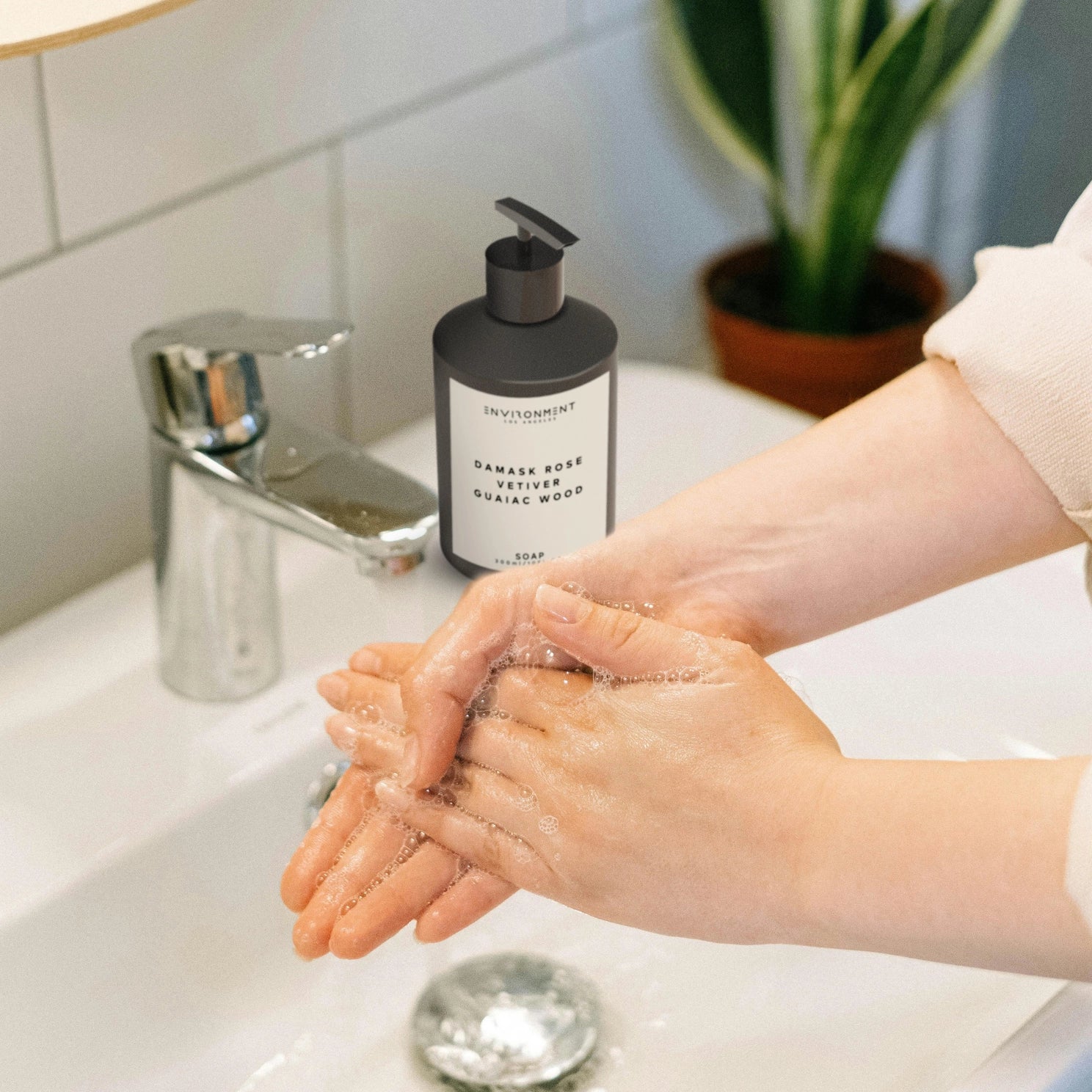 Hand Soap — Dry Rose & Cedar