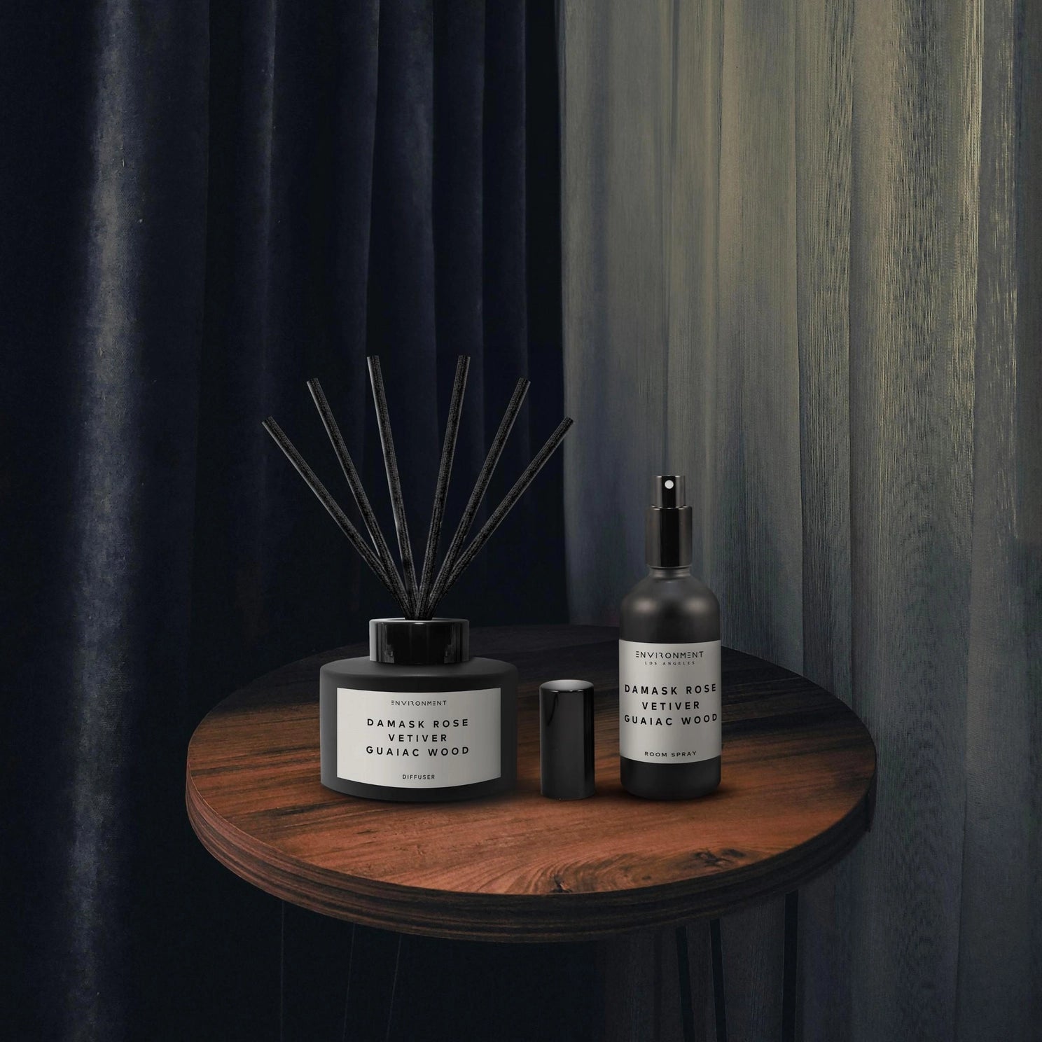 Reed Diffuser — Dry Rose & Cedar